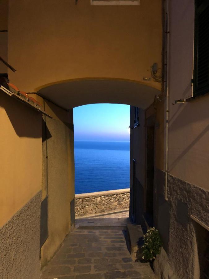 Affittacamere Il Timone Corniglia Exterior photo